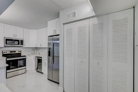 4821 Sable Pine Circle West Palm Beach FL 33417