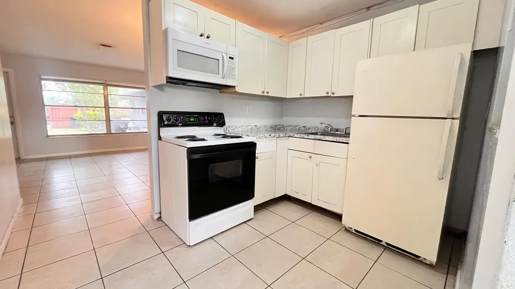 919 S G Street Lake Worth Beach FL 33460