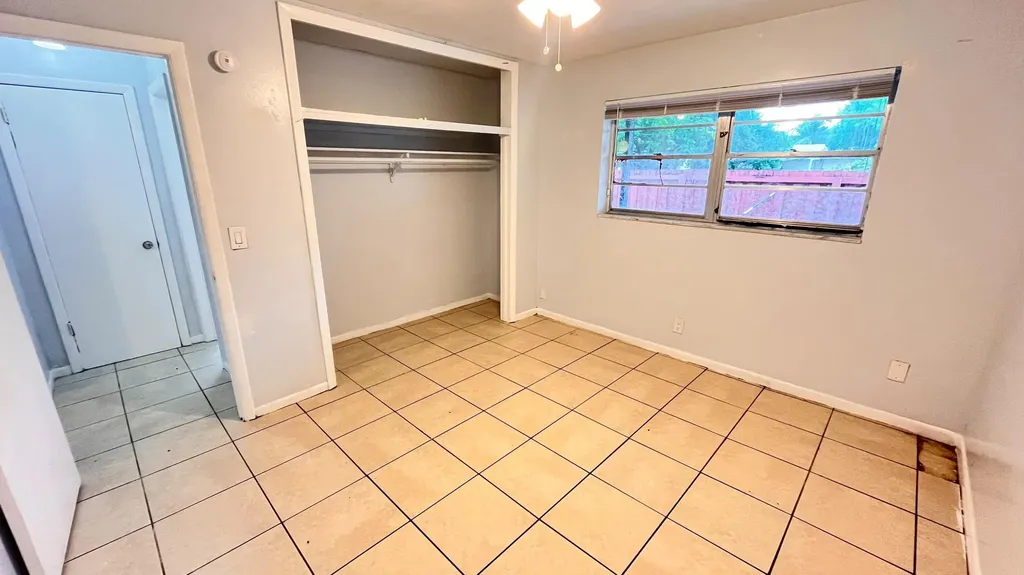 919 S G Street Lake Worth Beach FL 33460