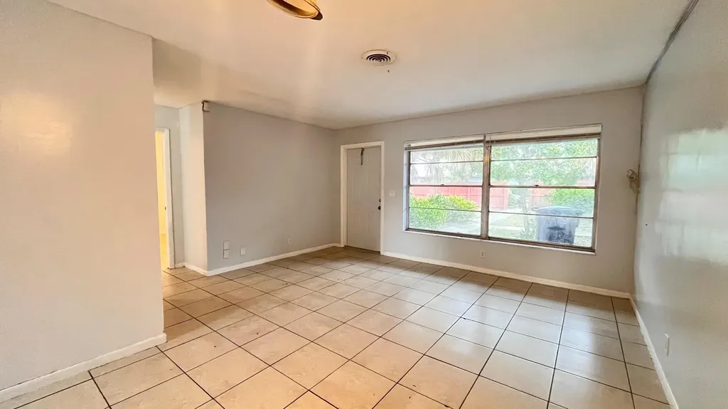 919 S G Street Lake Worth Beach FL 33460