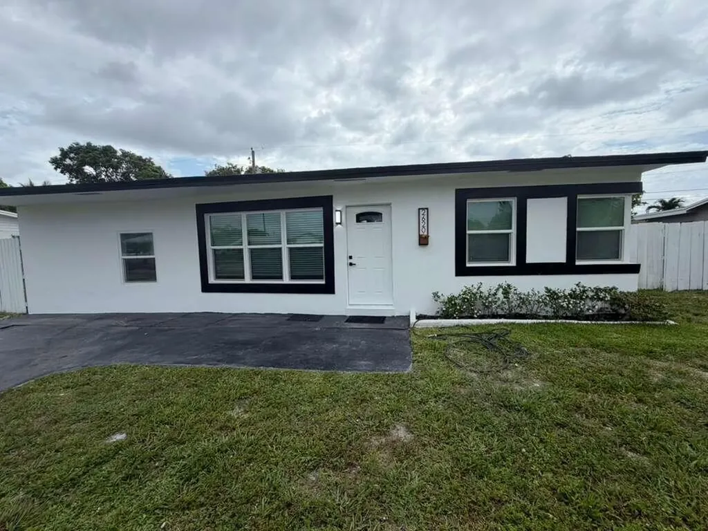 2620 NE 7th Terrace Pompano Beach FL 33064