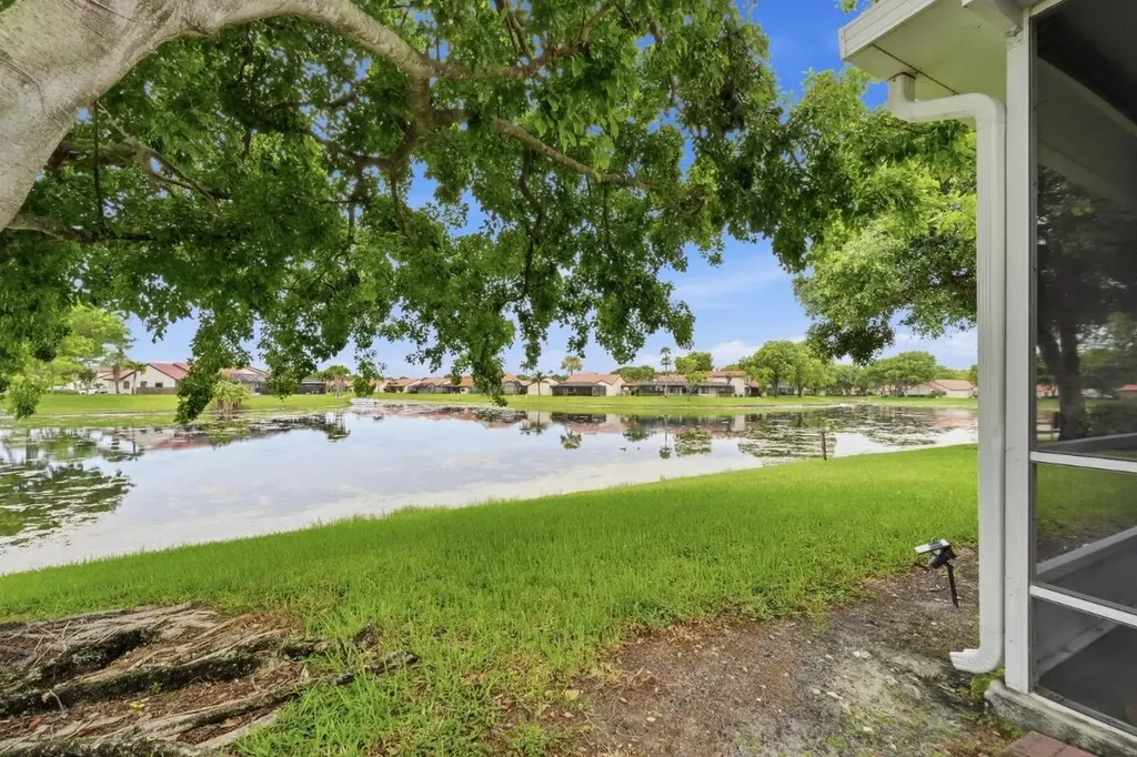 1080 SW 42nd Avenue Deerfield Beach FL 33442