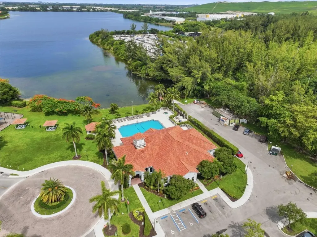 1080 SW 42nd Avenue Deerfield Beach FL 33442