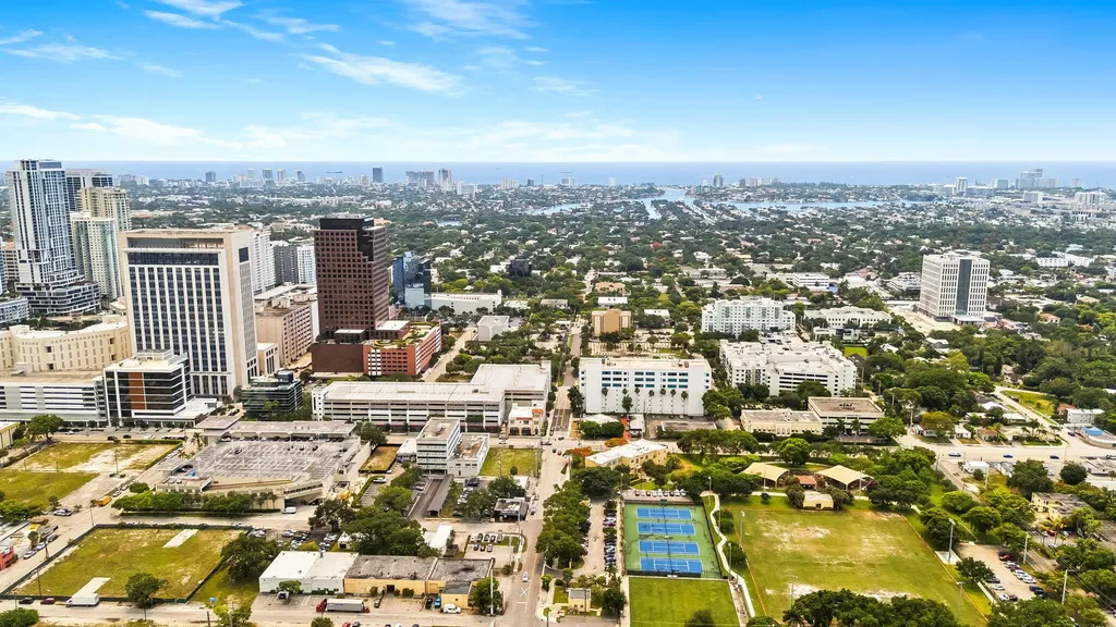 725 SW 4th Avenue Fort Lauderdale FL 33315