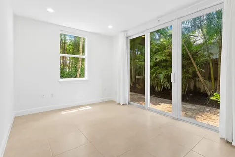 725 SW 4th Avenue Fort Lauderdale FL 33315