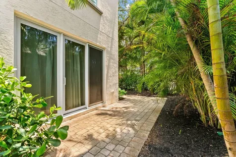 725 SW 4th Avenue Fort Lauderdale FL 33315