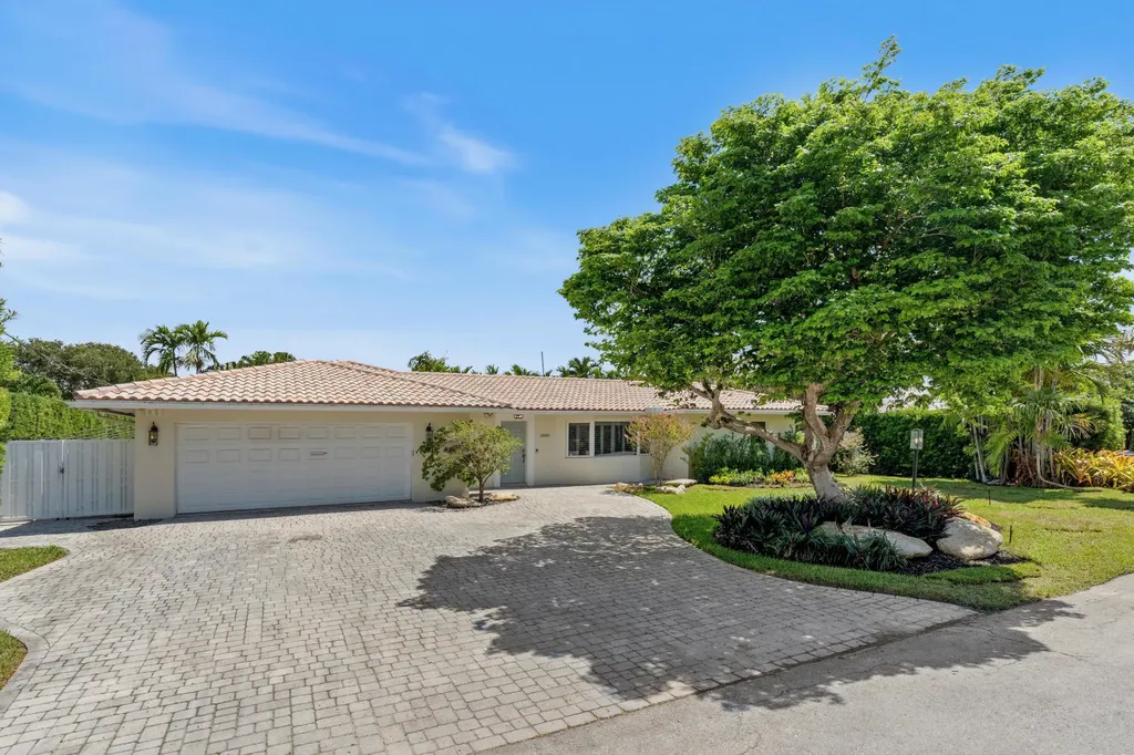 2889 NE 26th Street Fort Lauderdale FL 33305