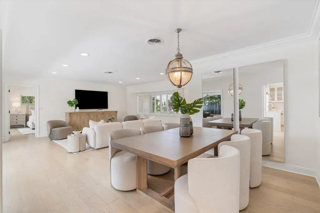 2889 NE 26th Street Fort Lauderdale FL 33305