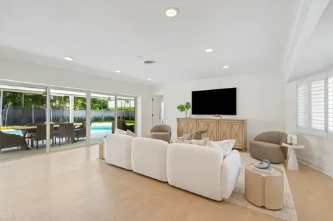 2889 NE 26th Street Fort Lauderdale FL 33305