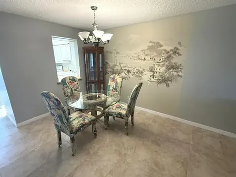 10040 Meridian Way N Palm Beach Gardens FL 33410