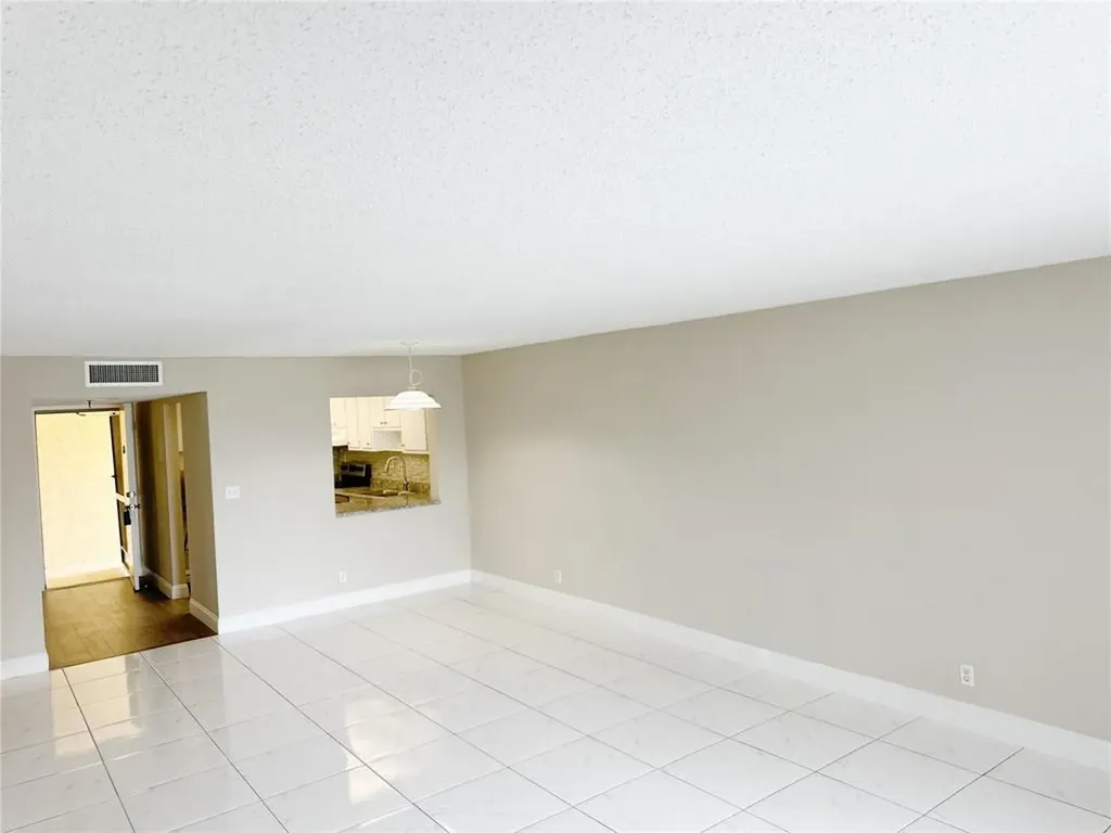2788 Tennis Club Drive West Palm Beach FL 33417