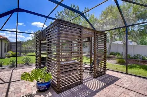 8433 Alberata Vista Drive Tampa FL 33647
