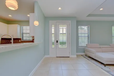 8433 Alberata Vista Drive Tampa FL 33647