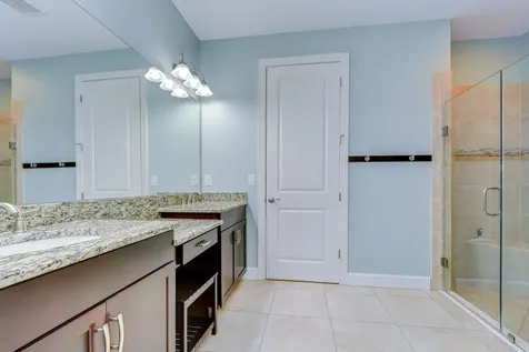 8433 Alberata Vista Drive Tampa FL 33647