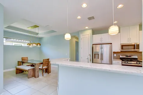 8433 Alberata Vista Drive Tampa FL 33647