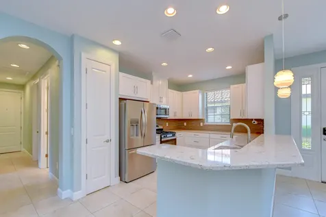 8433 Alberata Vista Drive Tampa FL 33647