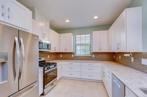 8433 Alberata Vista Drive Tampa FL 33647