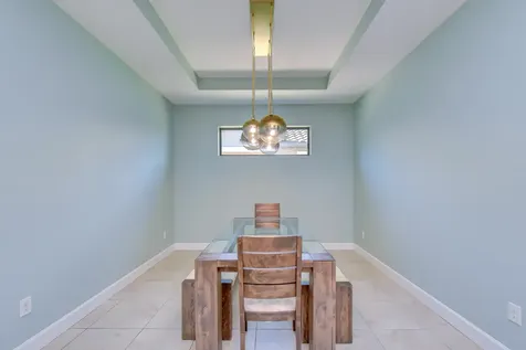 8433 Alberata Vista Drive Tampa FL 33647