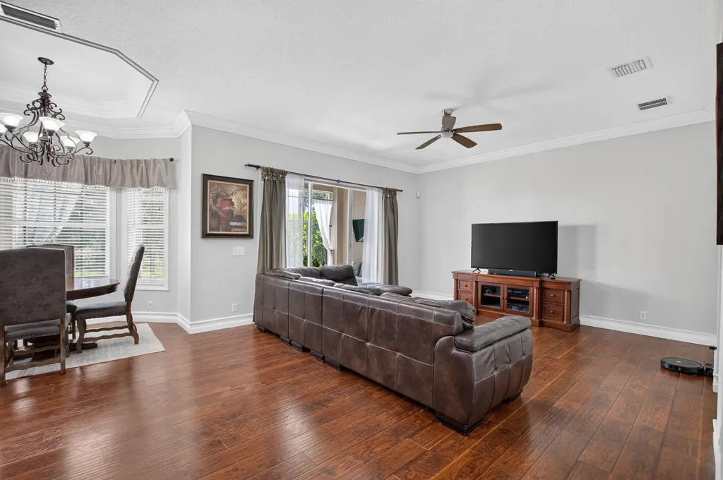 9925 Cobblestone Creek Drive Boynton Beach FL 33472