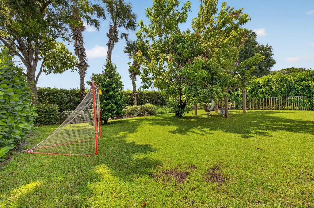 9925 Cobblestone Creek Drive Boynton Beach FL 33472