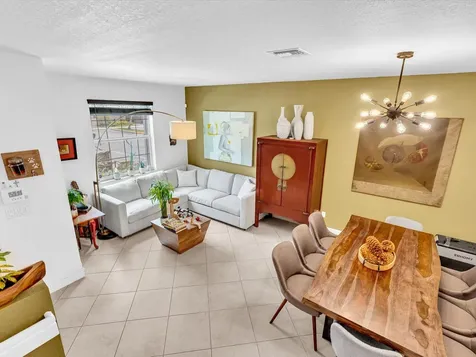 5331 Ashley River Road West Palm Beach FL 33417