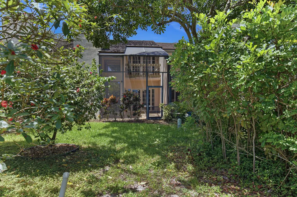 6024 Glendale Drive Boca Raton FL 33433