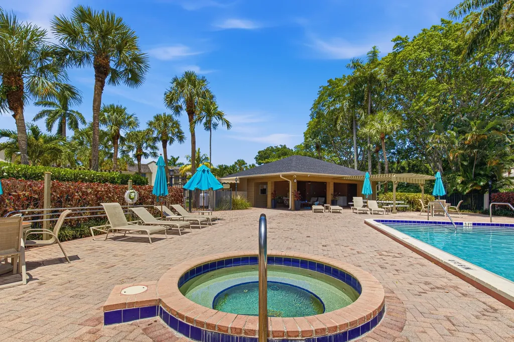 6024 Glendale Drive Boca Raton FL 33433