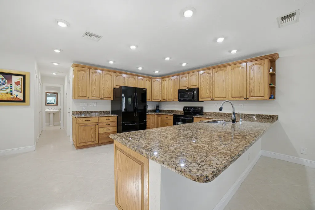 6024 Glendale Drive Boca Raton FL 33433