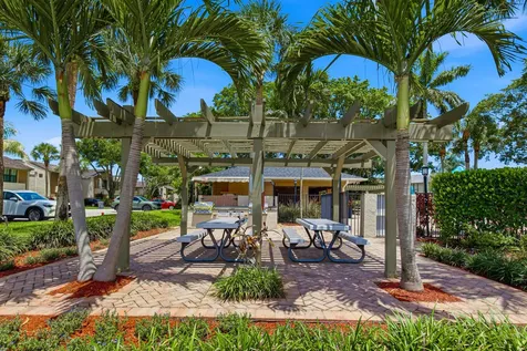 6024 Glendale Drive Boca Raton FL 33433