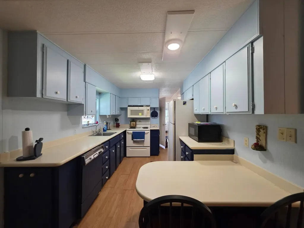37 Los Lagos Road Port St Lucie FL 34952
