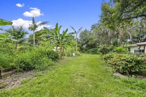 3603 Kirby Loop Road Fort Pierce FL 34981