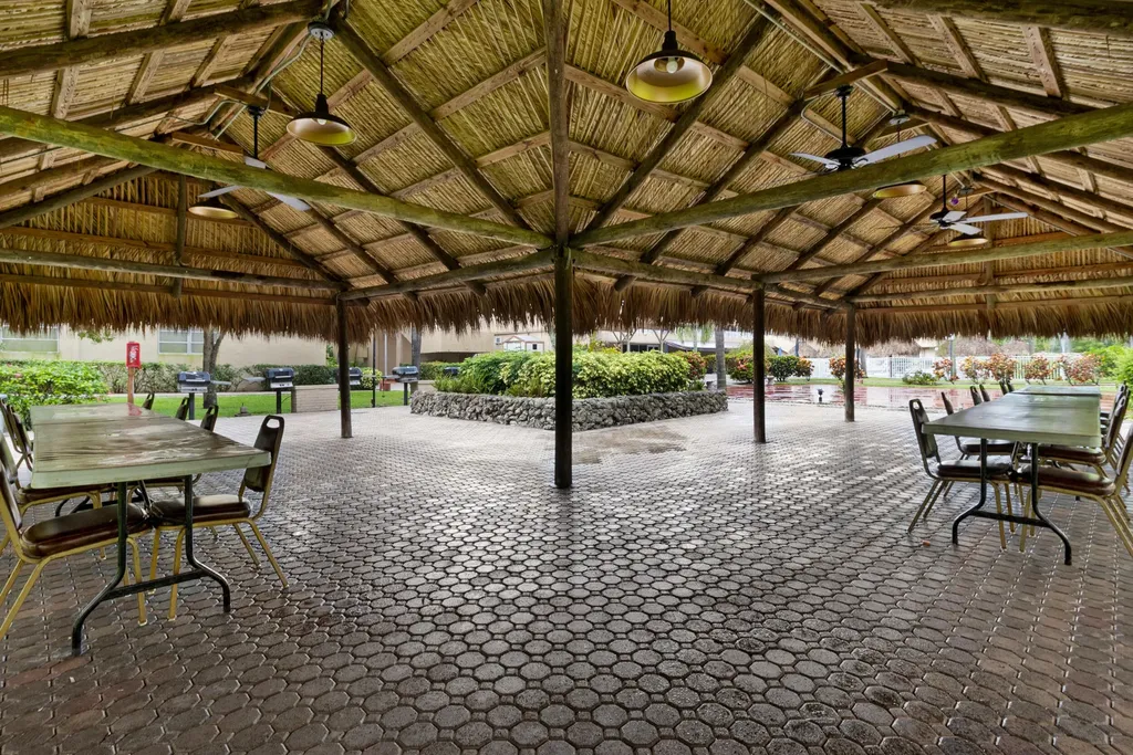 408 NW 68th Avenue Plantation FL 33317