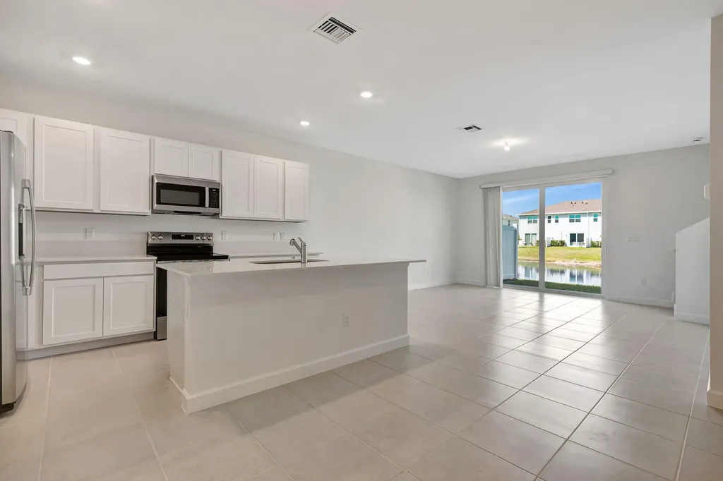 539 SE Rivergrass Street Port St Lucie FL 34984