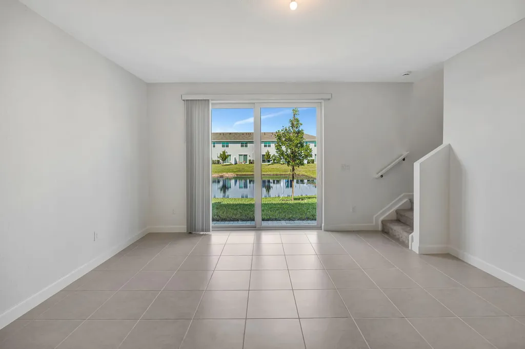 539 SE Rivergrass Street Port St Lucie FL 34984