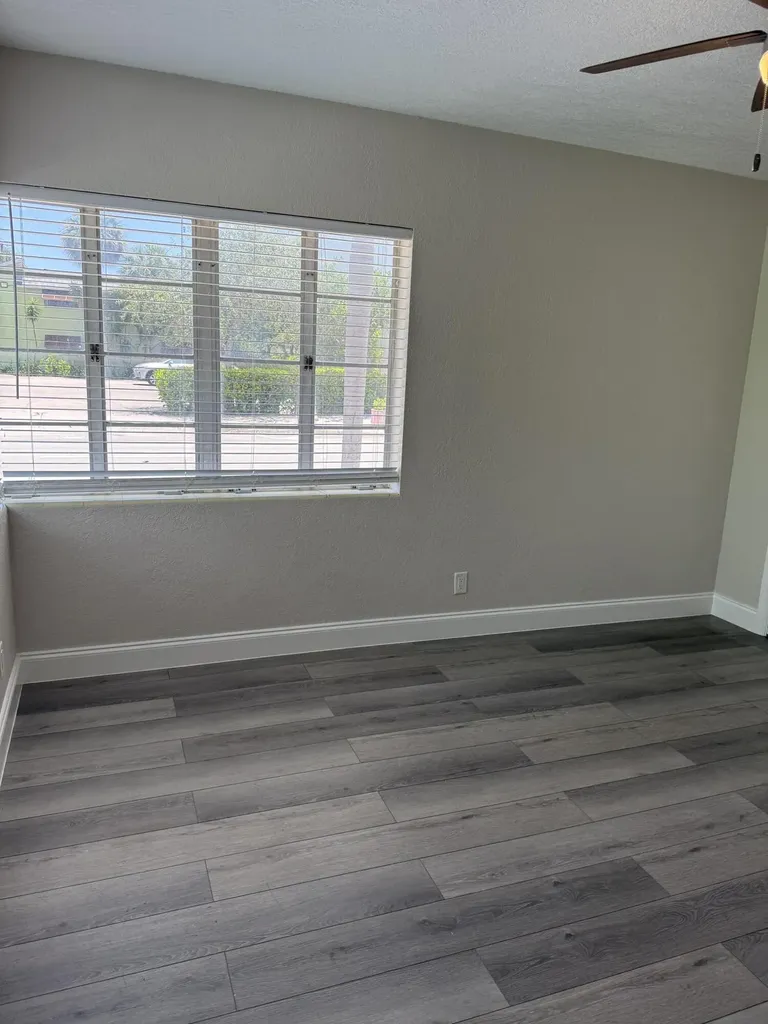 112 Lake Avenue Lake Worth Beach FL 33460