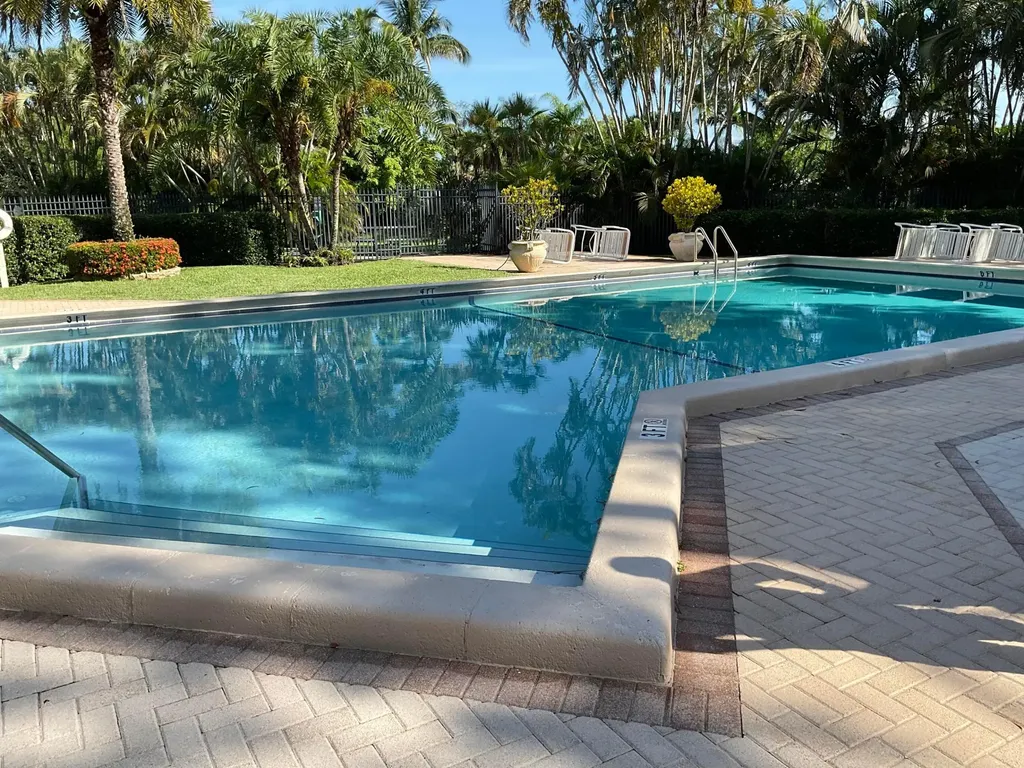 13045 Albright Court Wellington FL 33414