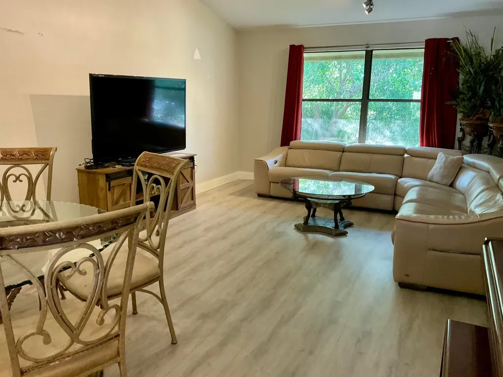 13045 Albright Court Wellington FL 33414
