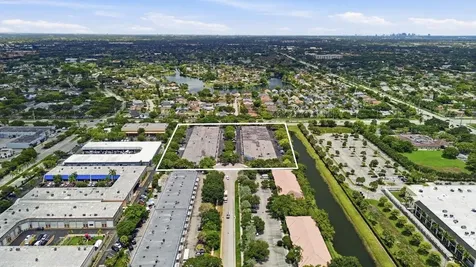 10002 NW 46th Street Sunrise FL 33351