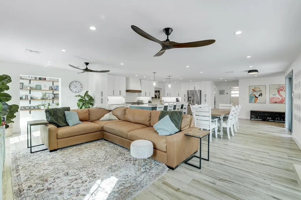 731 Cruiser Road S North Palm Beach FL 33408