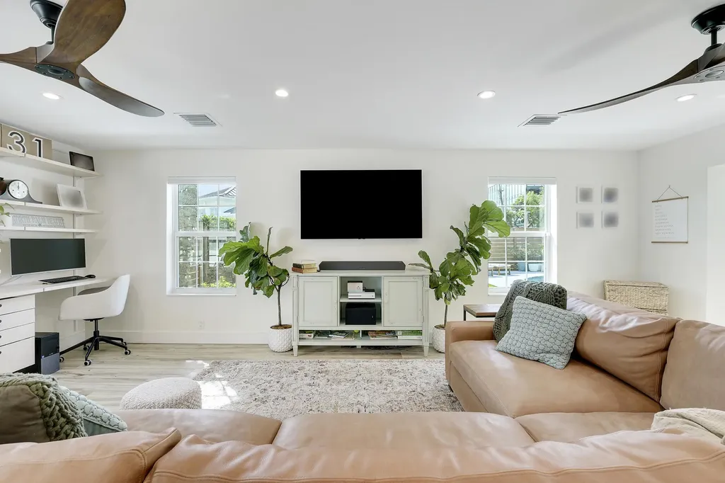 731 Cruiser Road S North Palm Beach FL 33408