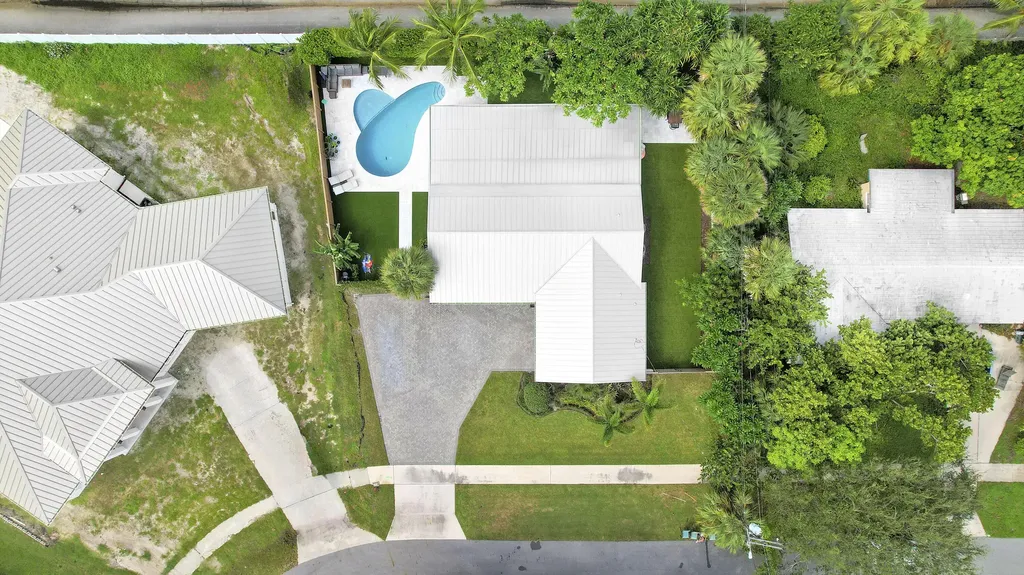731 Cruiser Road S North Palm Beach FL 33408