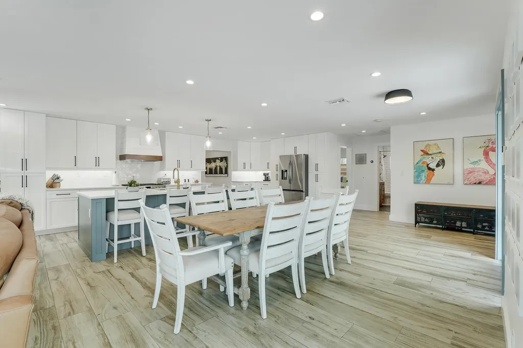 731 Cruiser Road S North Palm Beach FL 33408