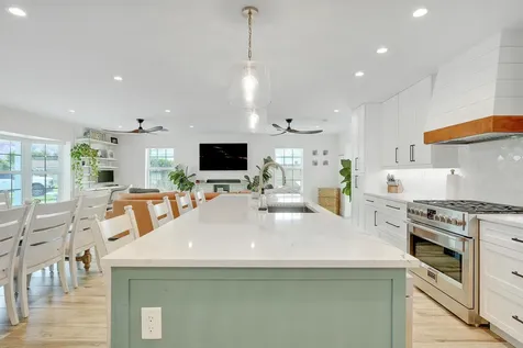 731 Cruiser Road S North Palm Beach FL 33408