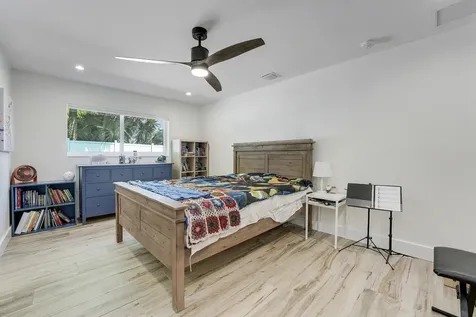 731 Cruiser Road S North Palm Beach FL 33408