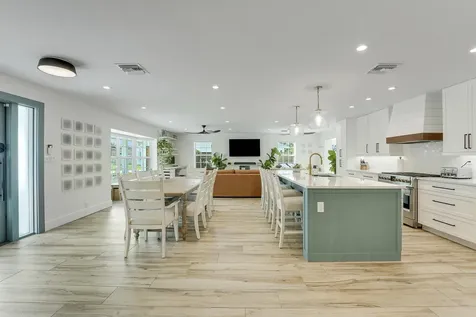 731 Cruiser Road S North Palm Beach FL 33408