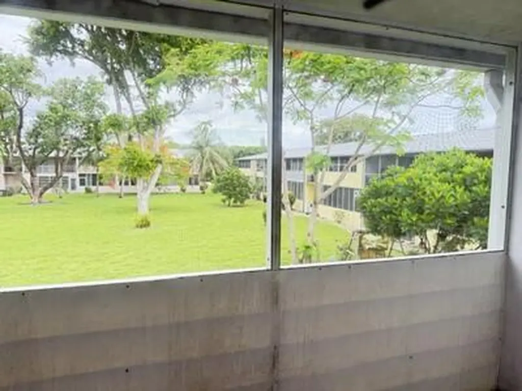 67 Sussex C West Palm Beach FL 33417