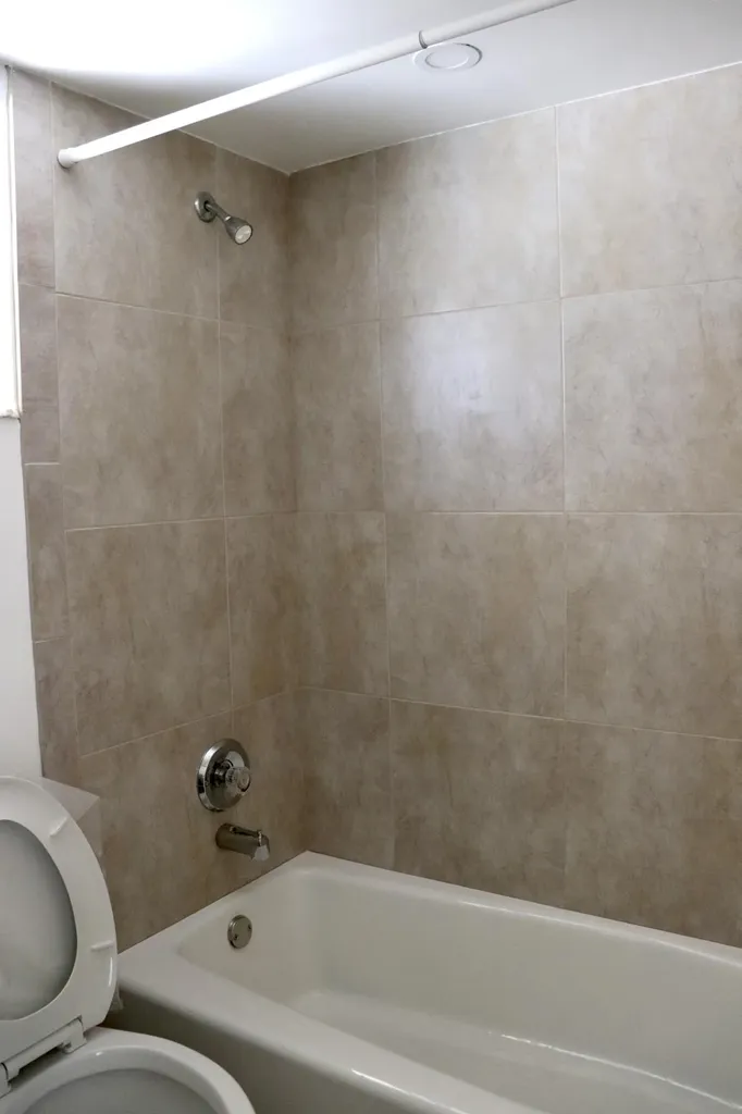 482 SW 9th Boca Raton FL 33432