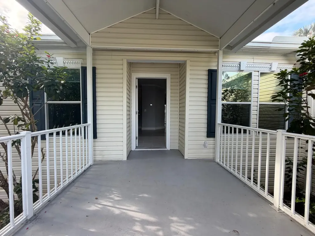 4165 3rd Court Atlantis FL 33462