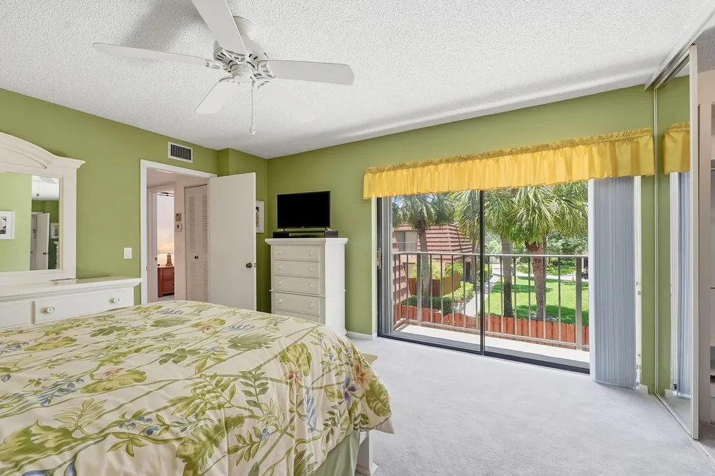 2716 27th Court Jupiter FL 33477