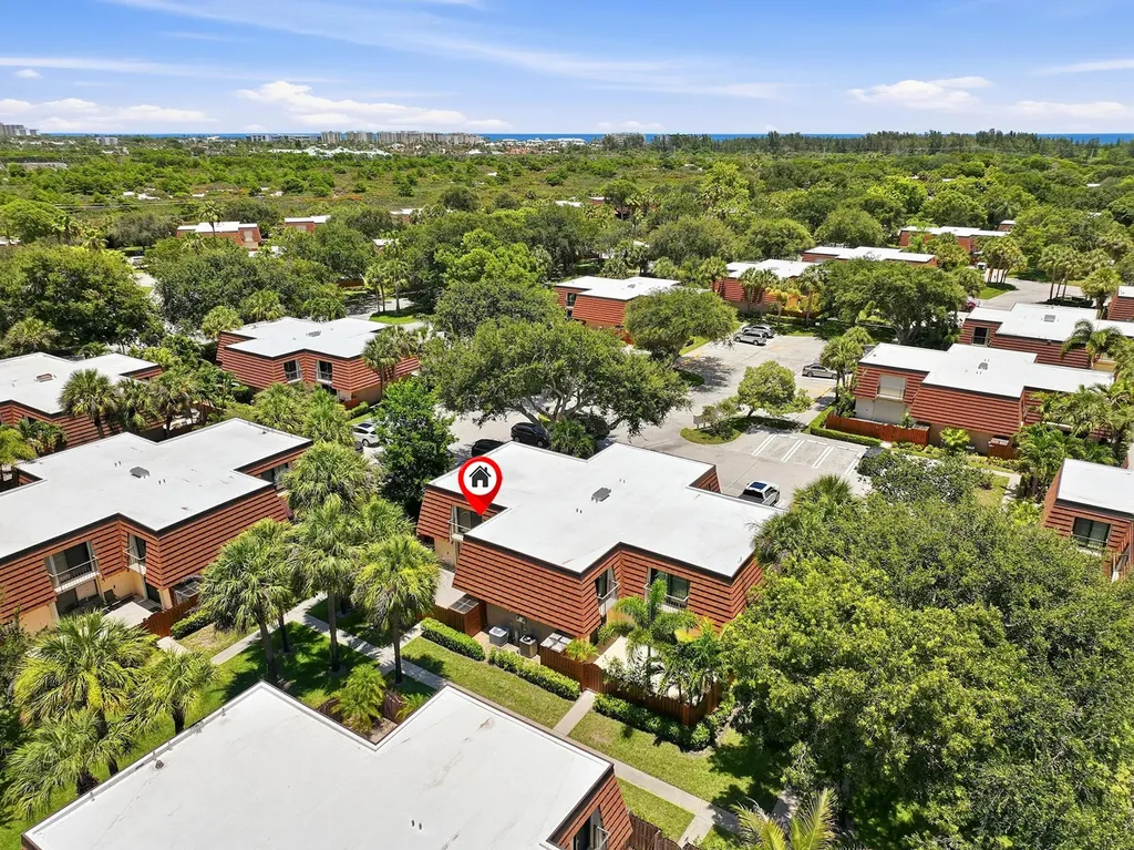 2716 27th Court Jupiter FL 33477
